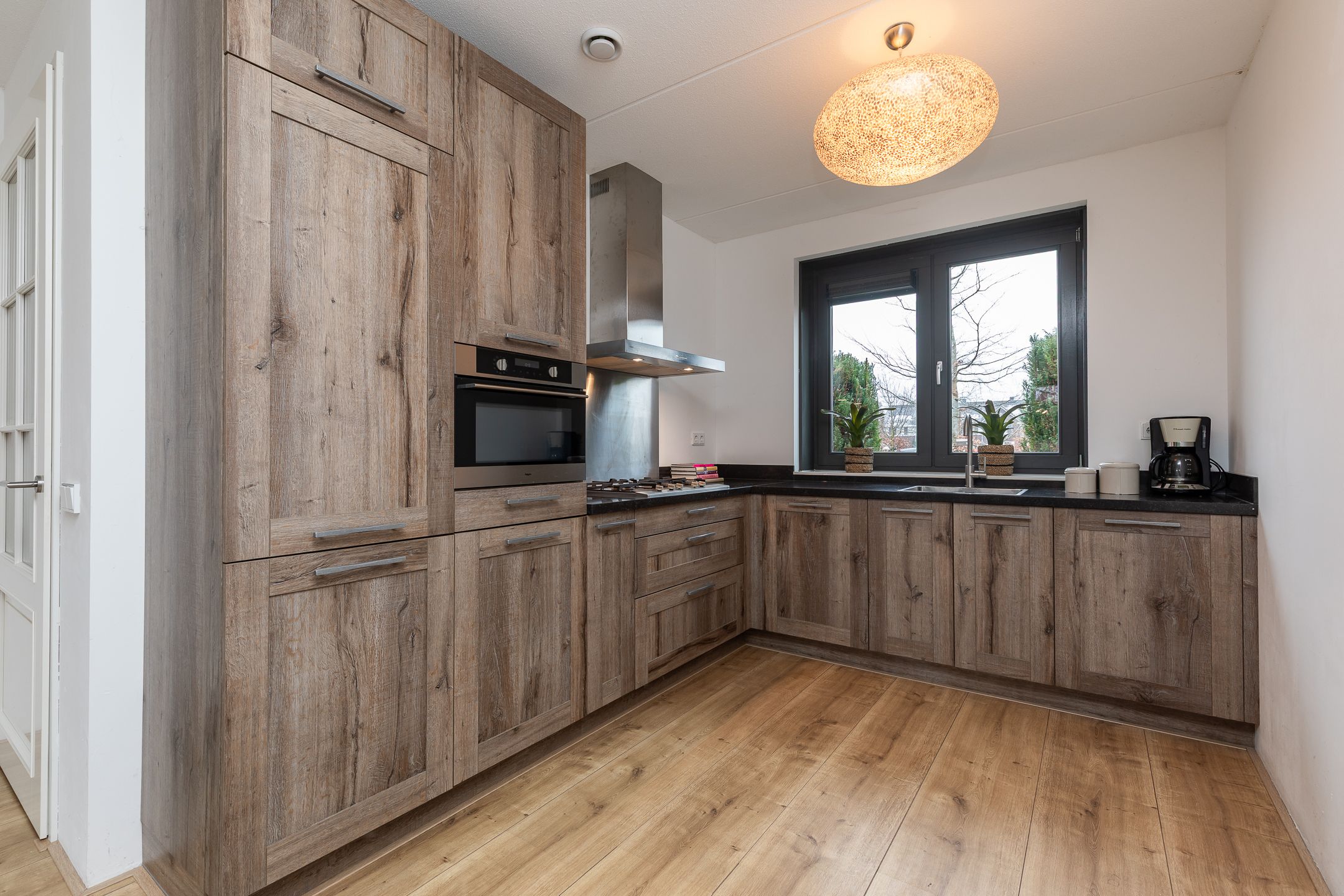 Foto 21 van Nobellaan 20