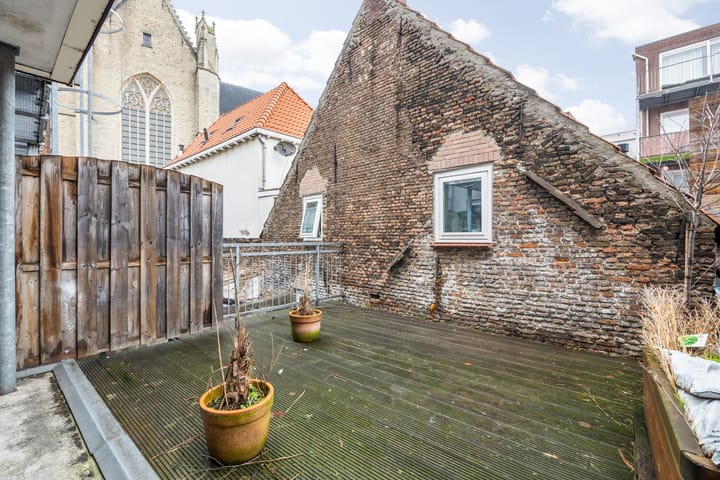 Photo 40 of Torenstraat 12