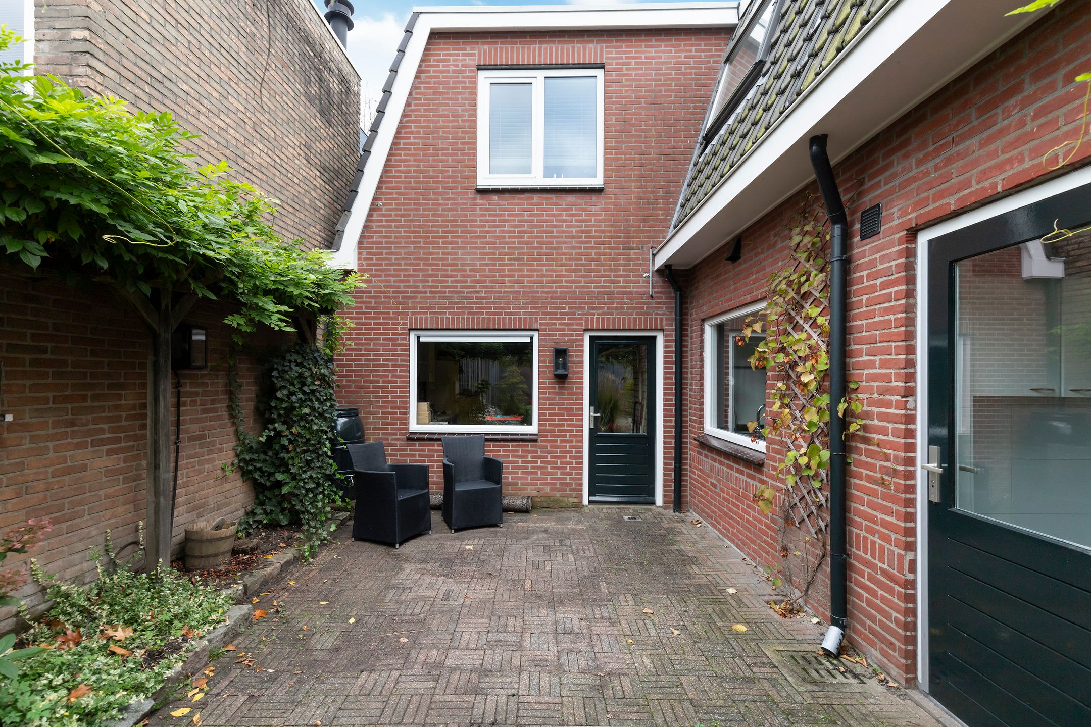 Foto 48 van Zuid Esmarkerrondweg 78