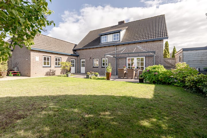 Foto 2 van Bevershoeve 2