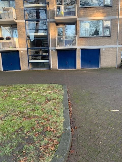 Photo 3 of Professor Gimbrèrelaan 205