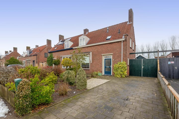 Foto 35 van Pastoor Smitsstraat 24