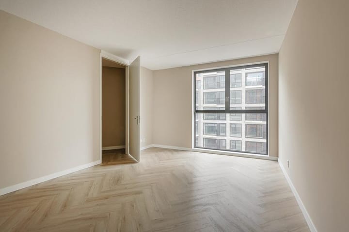 Foto 3 van Mies van der Rohestraat 151