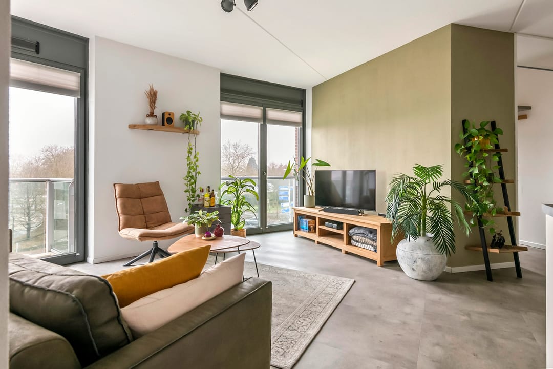 Photo 7 of Burgemeester Bruinemanstraat 56