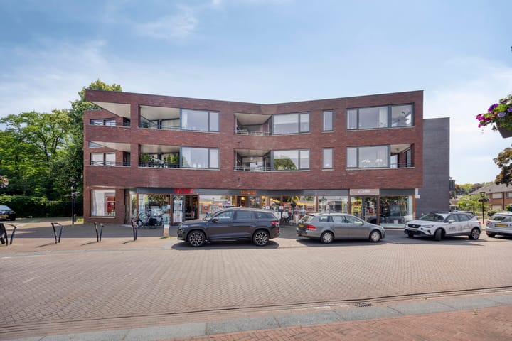 Oranje Nassauplein 17, Eerbeek