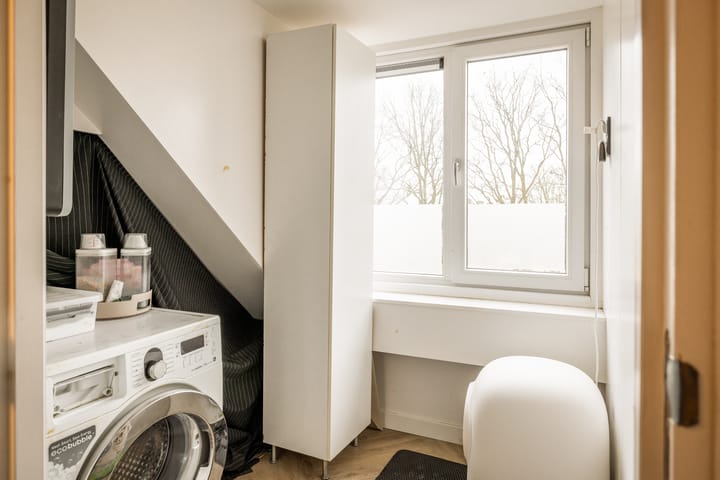 Photo 37 of Kinheim 242