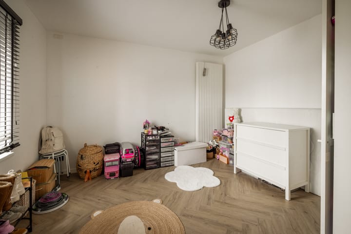 Photo 15 of Kinheim 242