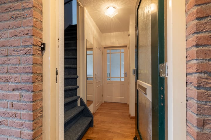 Foto 5 van De Zwaan 12