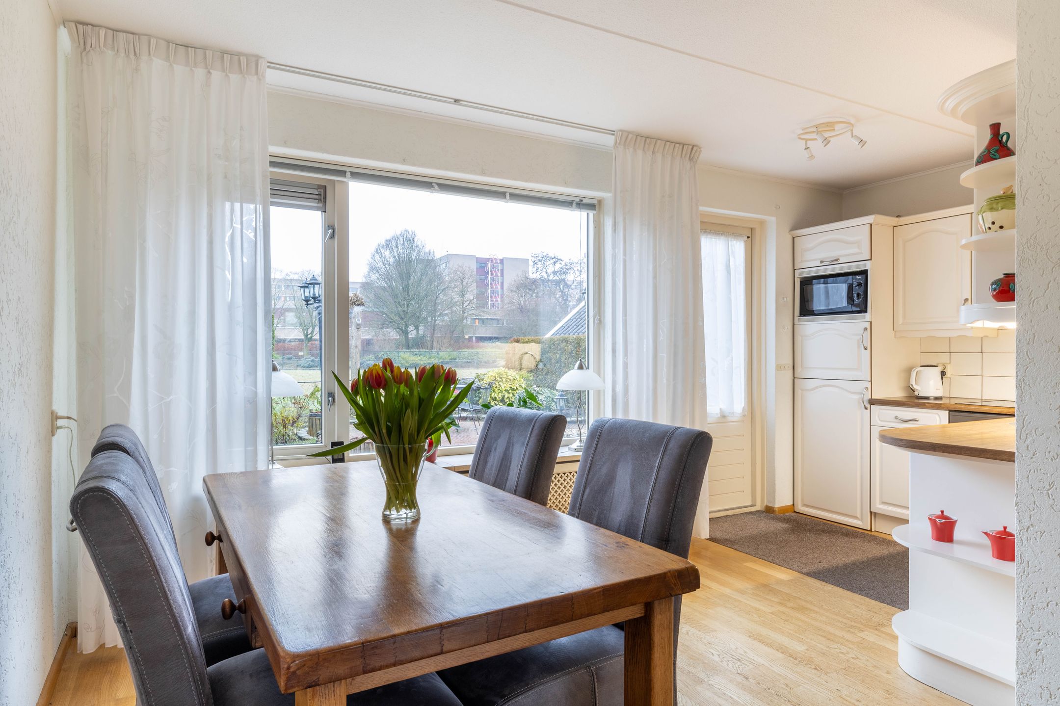 Foto 9 van De Zwaan 12