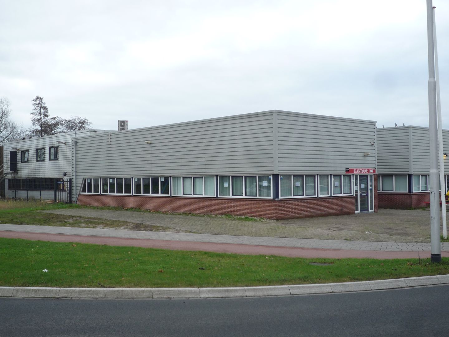 View photo 4 of Marconistraat 38