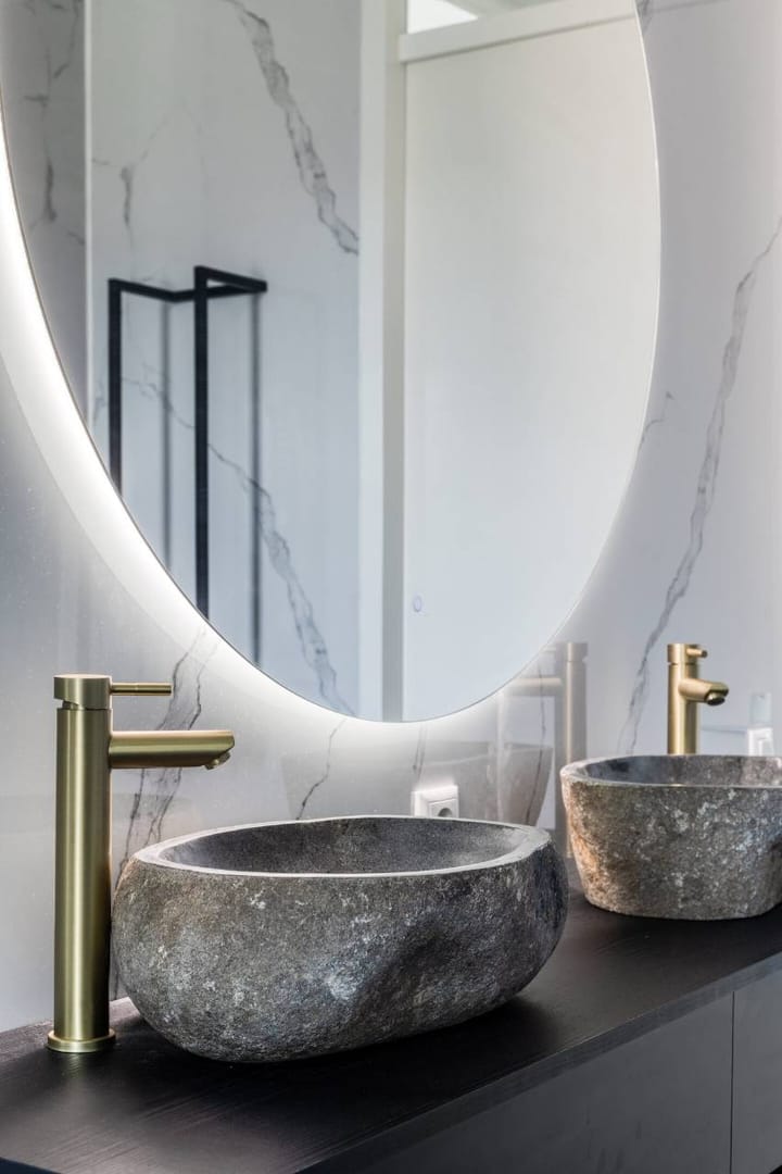 Photo 2 of Floreslaan 21