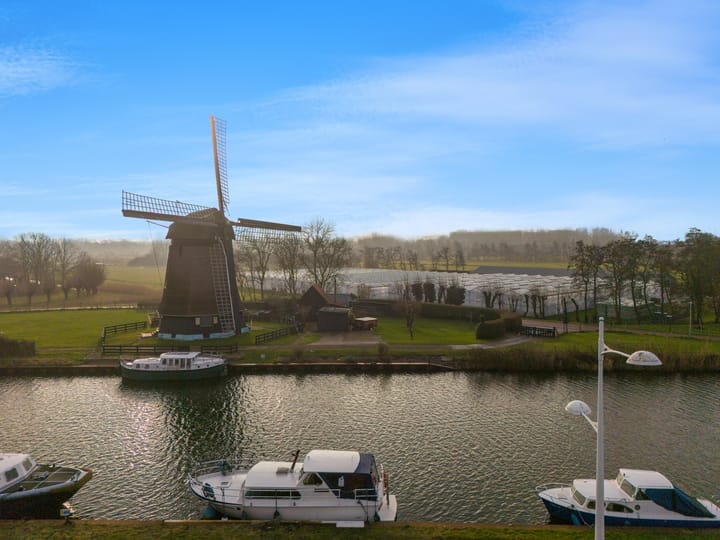 Photo 32 of Zeswielen 11