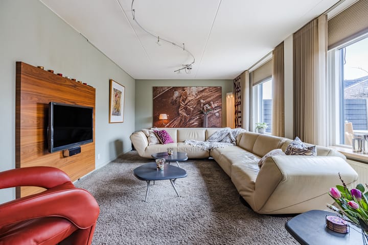 Photo 2 of Varenkade 53