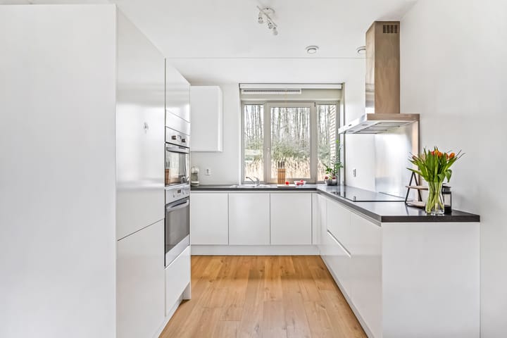 Photo 11 of Puccinistraat 7