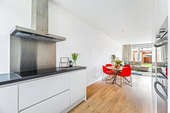 Photo 15 of Puccinistraat 7