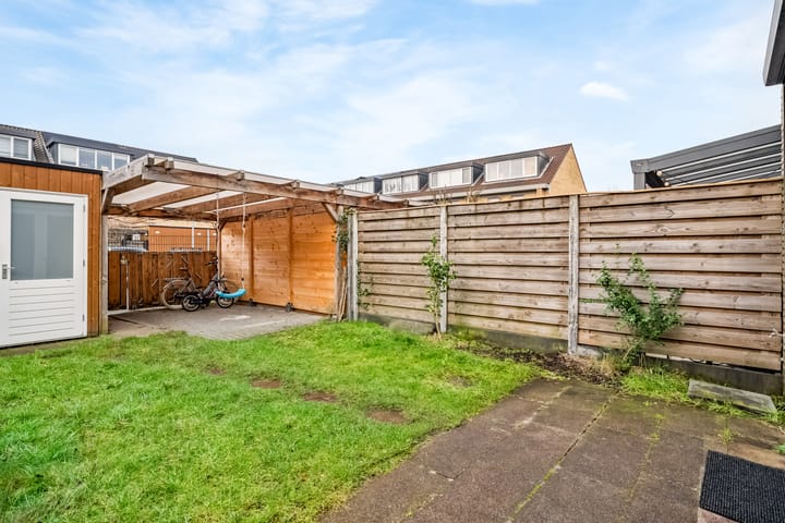 Photo 33 of Puccinistraat 7