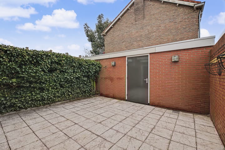 Photo 33 of Uitenboschstraat 16