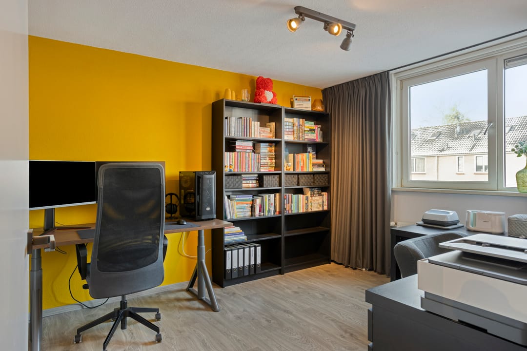 Photo 28 of Pieter Langendijkstraat 66