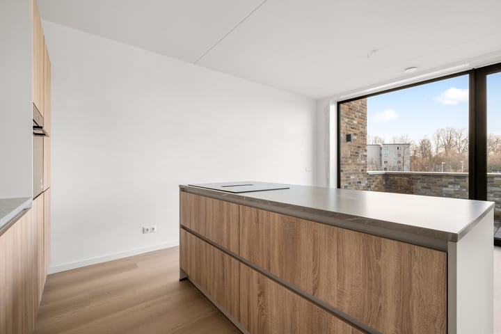 Photo 11 of J.H. Hisgenpad 1022