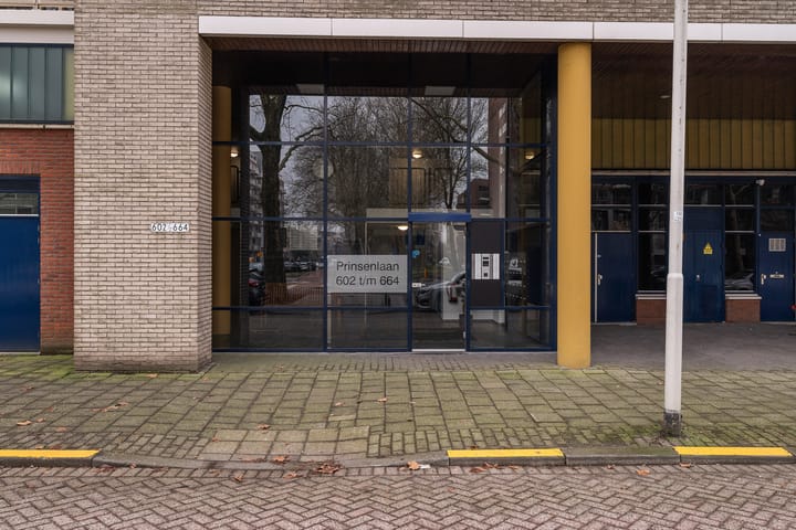 Photo 9 of Prinsenlaan 650