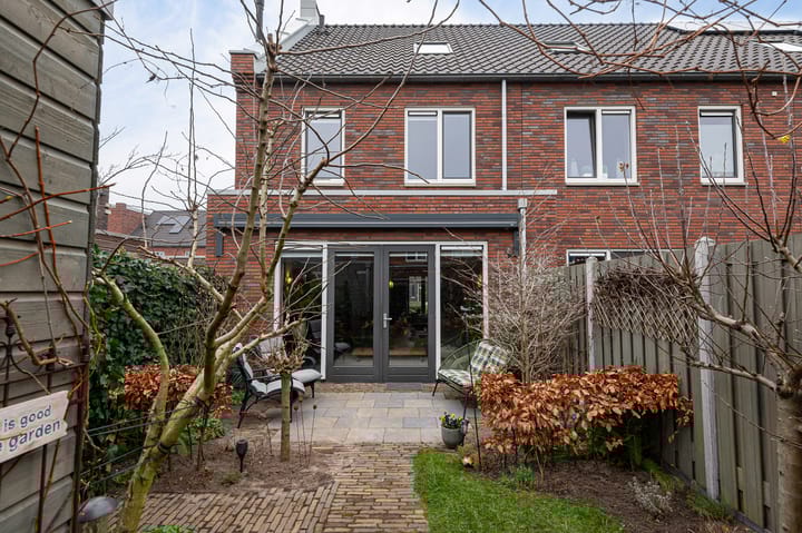 Foto 13 van Sint Janstraat 2