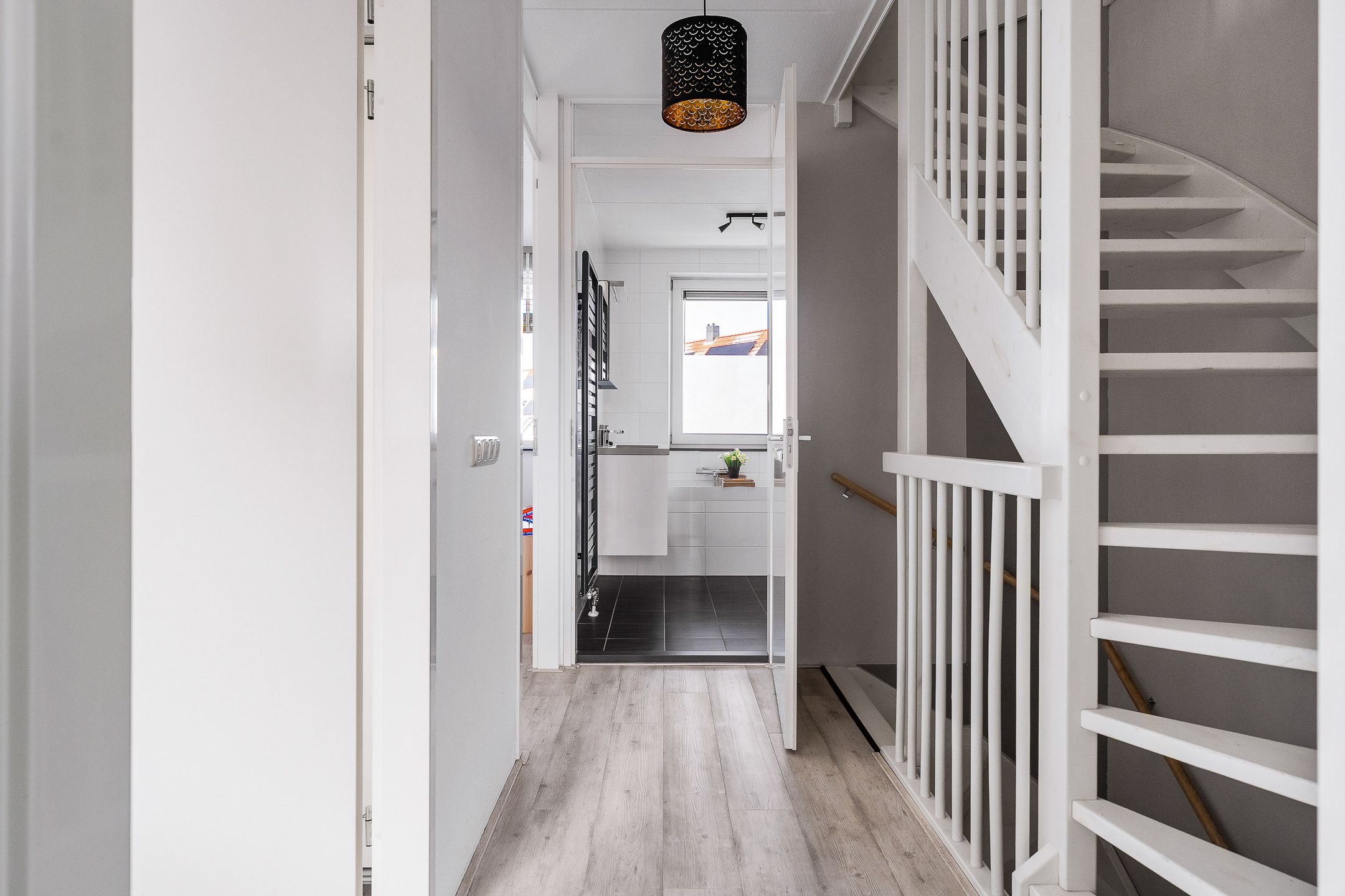 Foto 15 van Dokkumertrekweg 49