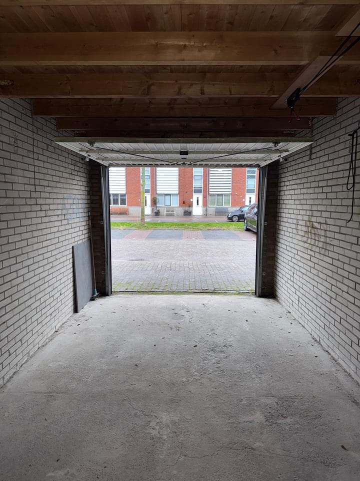 Photo 4 of Buitenjoght