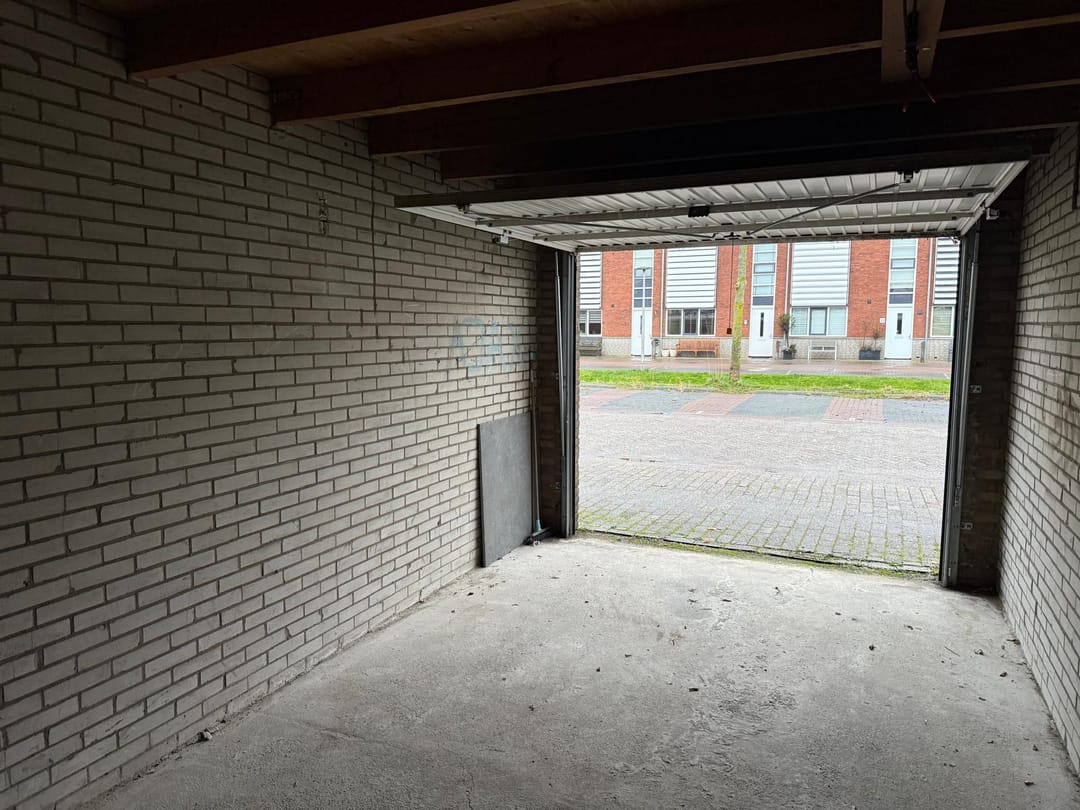 Photo 7 of Buitenjoght