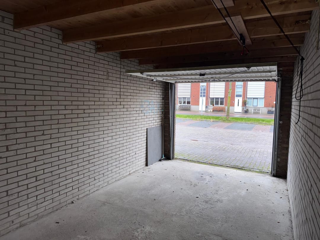 Photo 8 of Buitenjoght