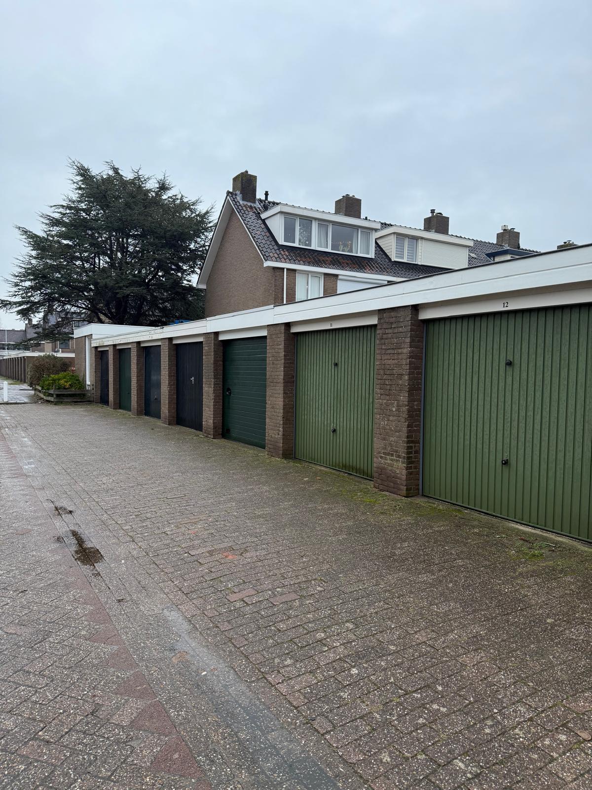 Photo 10 of Buitenjoght