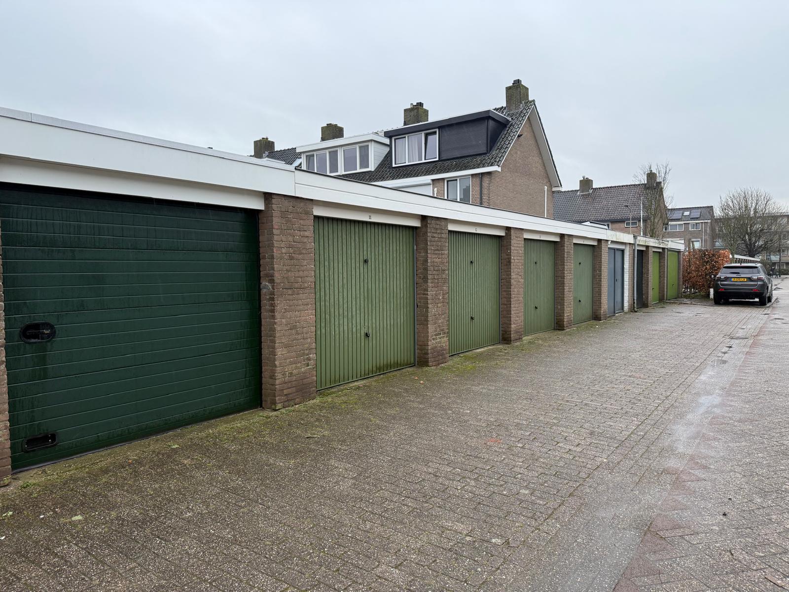 Photo 12 of Buitenjoght