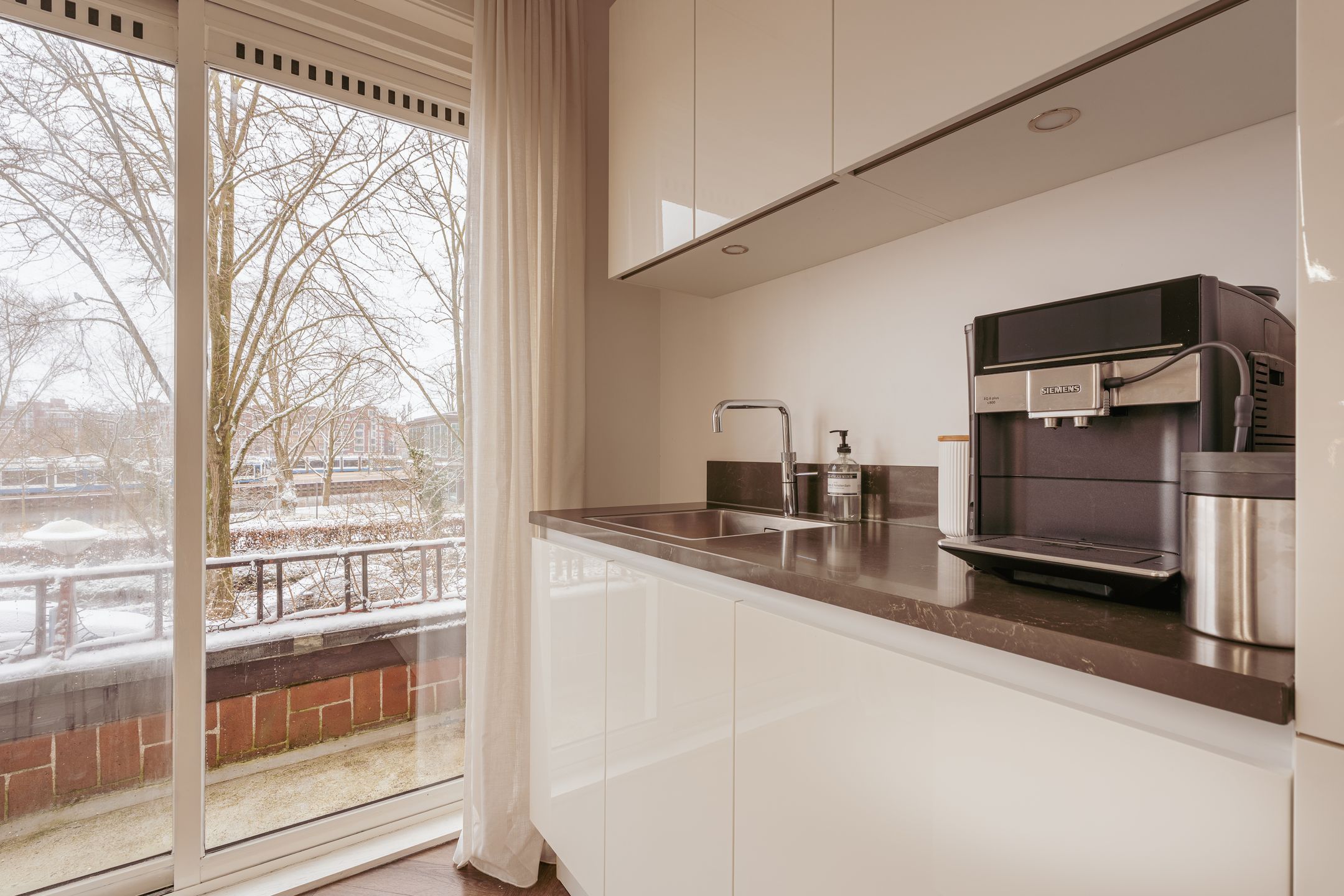 Photo 12 of Rijnsburgstraat 18-1