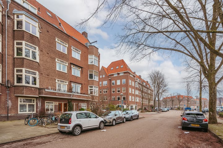 Photo 26 of Rijnsburgstraat 18-1