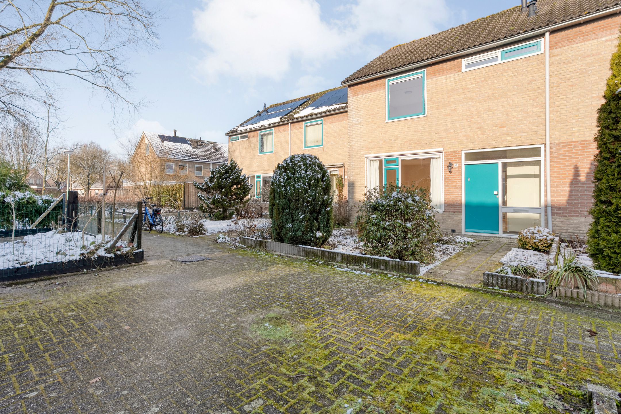 Photo 3 of Frankate 12