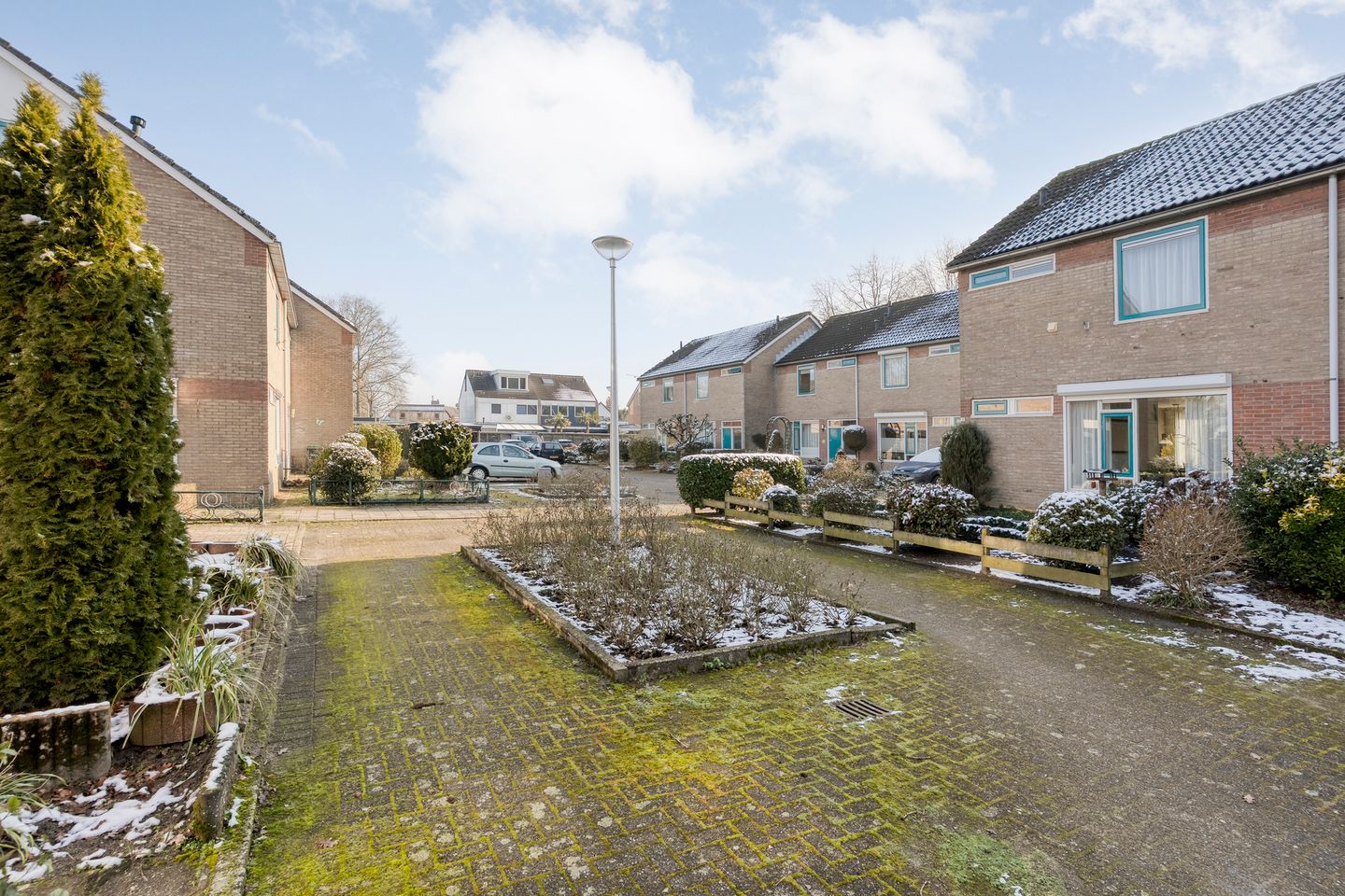 Photo 5 of Frankate 12