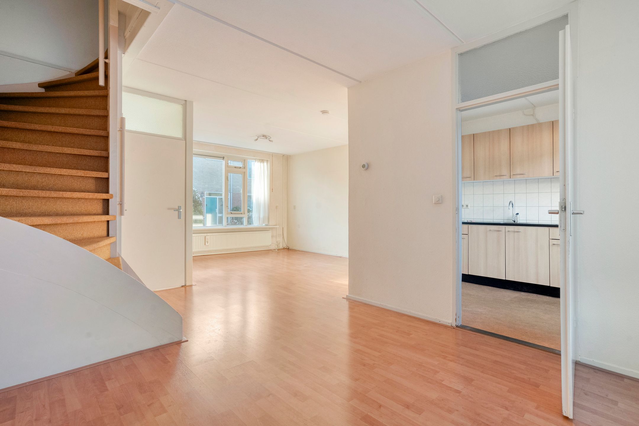 Photo 12 of Frankate 12