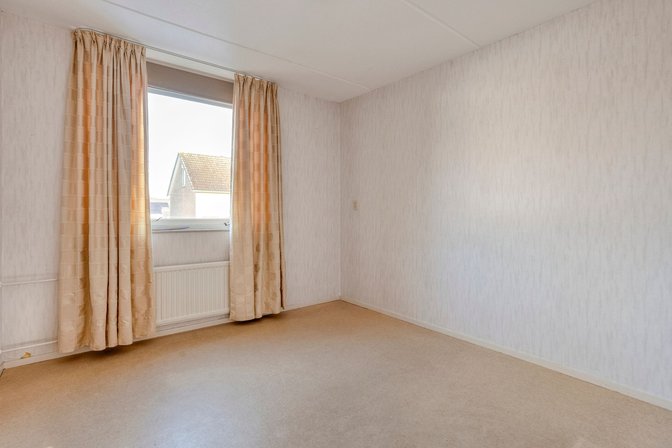 Photo 18 of Frankate 12