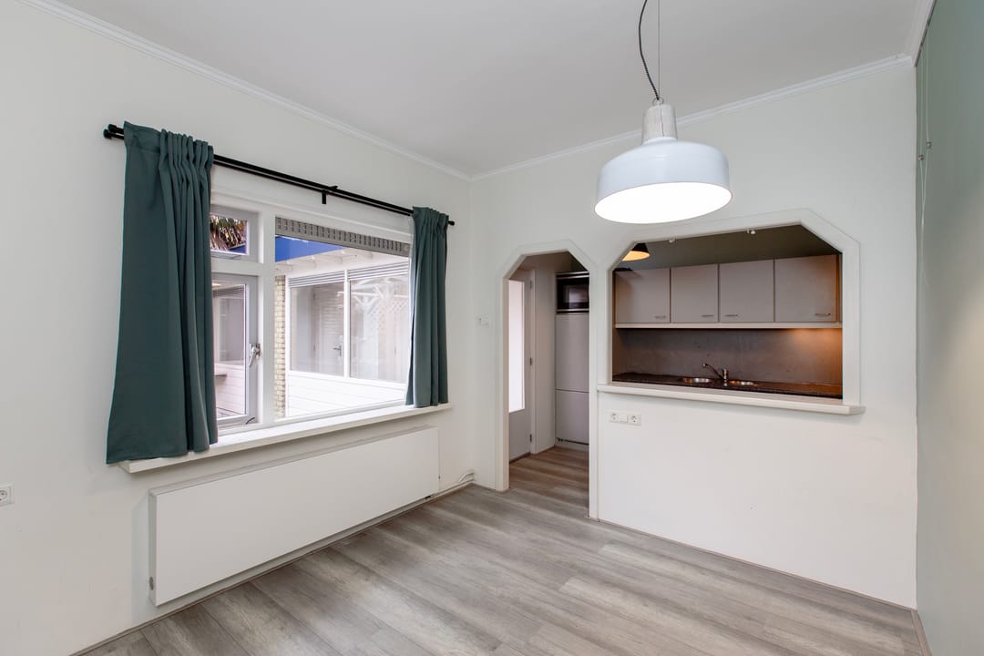 Photo 17 of Nassaustraat 20