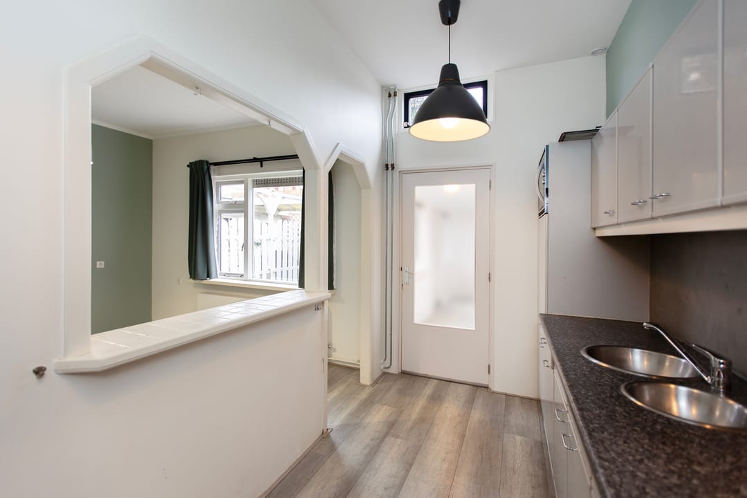Photo 22 of Nassaustraat 20