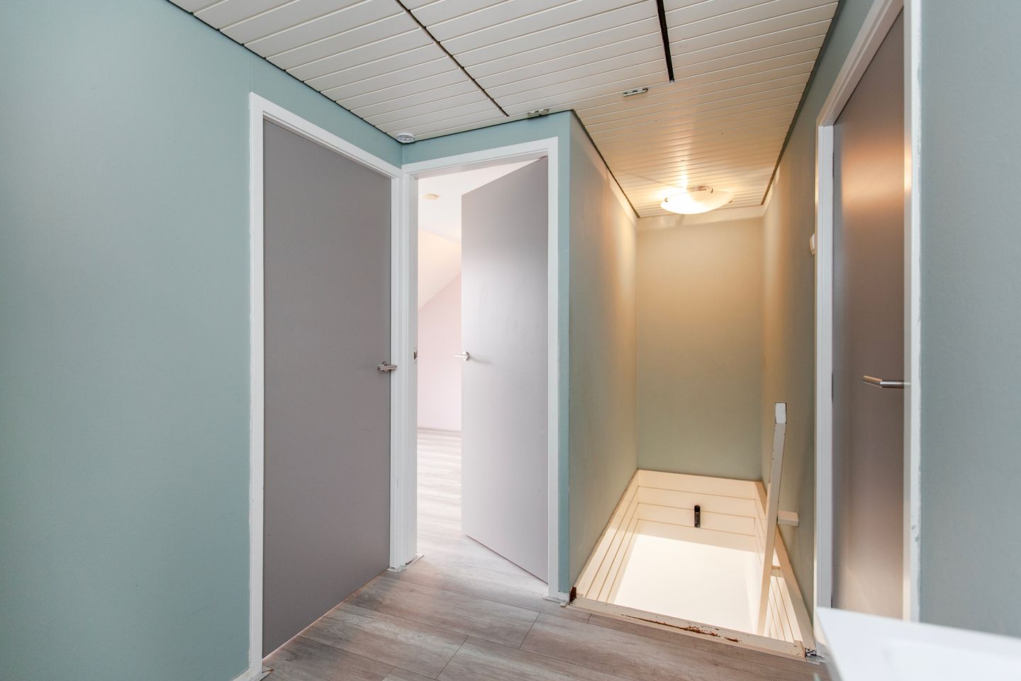 Photo 34 of Nassaustraat 20