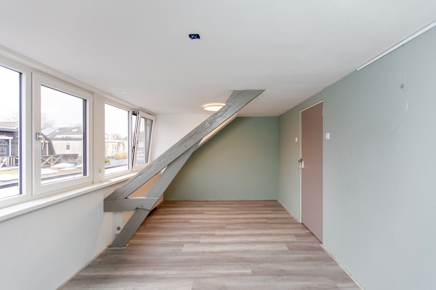 Photo 40 of Nassaustraat 20