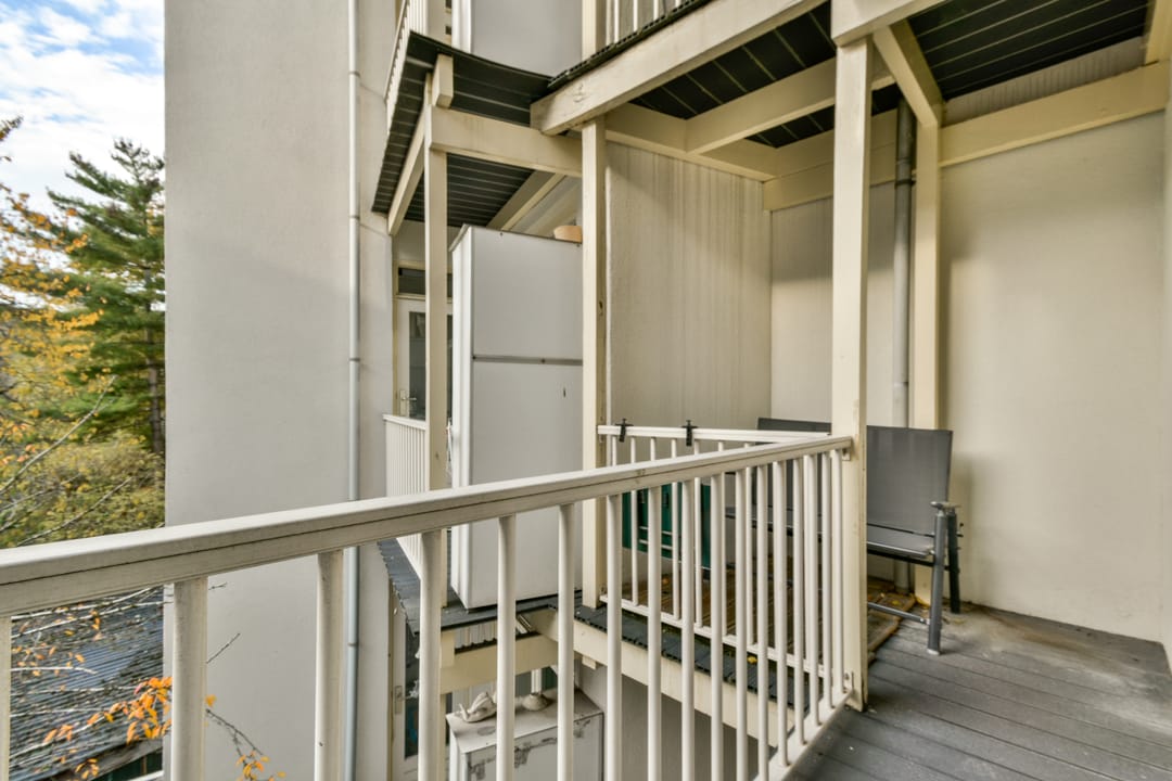 Foto 8 van Van Limburg Stirumplein 18-2