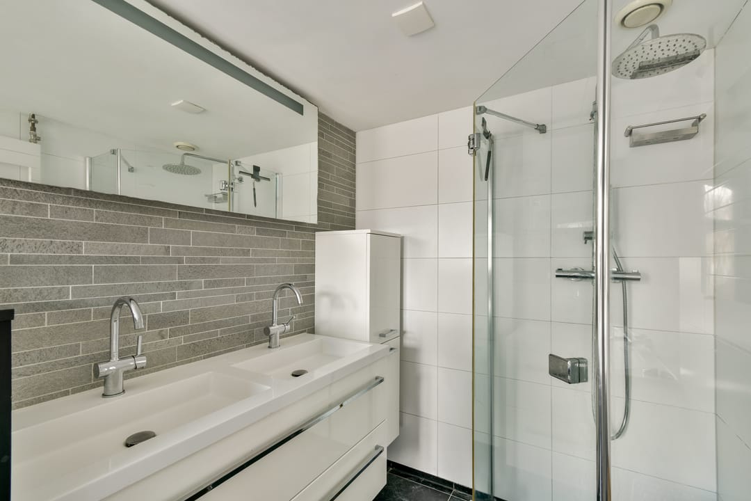 Foto 16 van Van Limburg Stirumplein 18-2