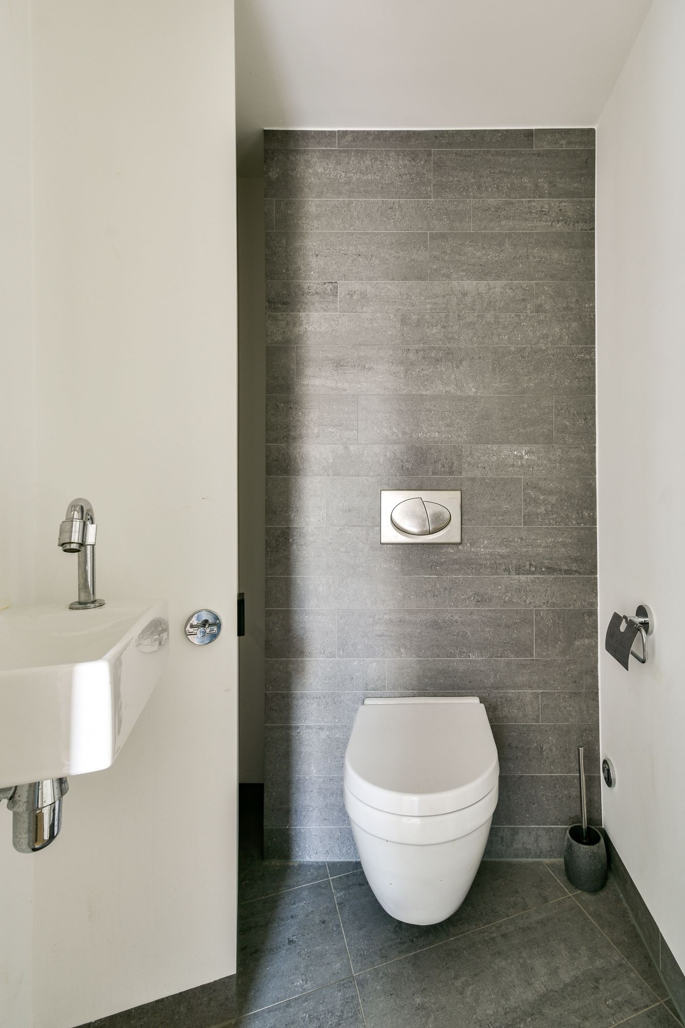 Foto 20 van Van Limburg Stirumplein 18-2