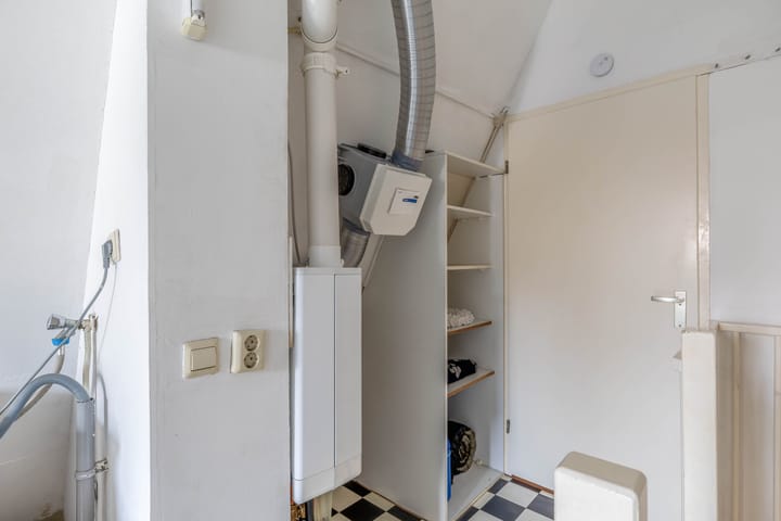 Photo 32 of Buitenhof 18