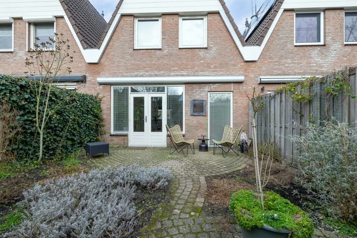 Photo 35 of Buitenhof 18