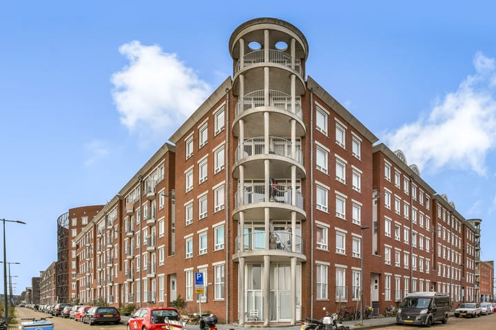 Photo 2 of Barcelonaplein 145