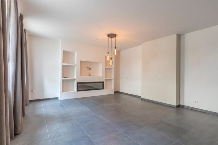 Foto 5 van Einderstraat 86