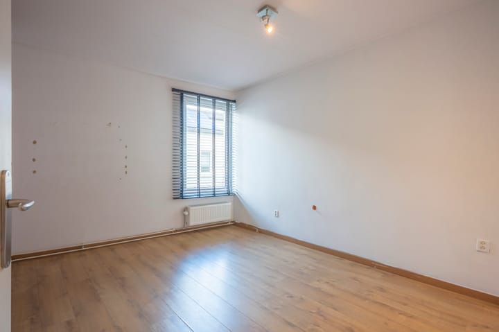 Foto 17 van Einderstraat 86