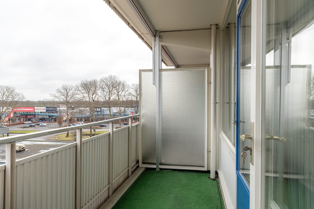 Photo 8 of Burgemeester Wuiteweg 223